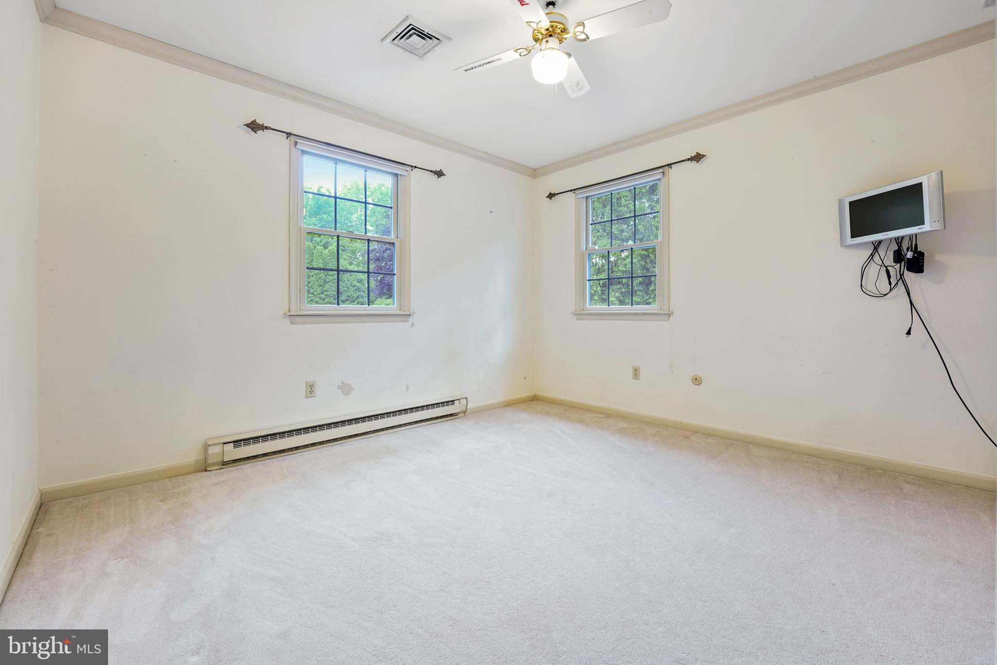 812 Scholl Road Pottstown, PA 19465 - Photo 22 of 42 Bedroom 3