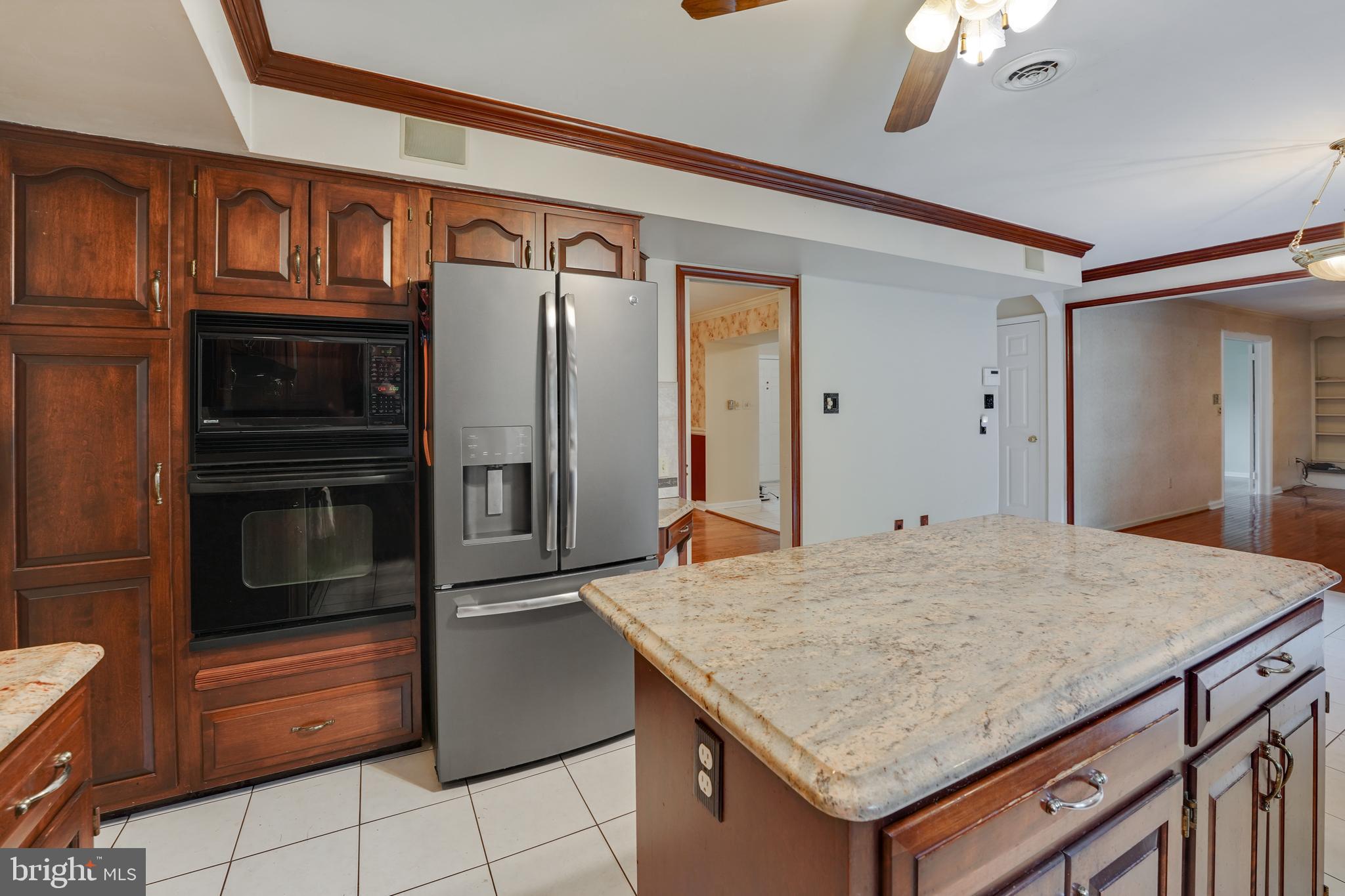 812 Scholl Road Pottstown, PA 19465 - Photo 7 of 42 Kitchen