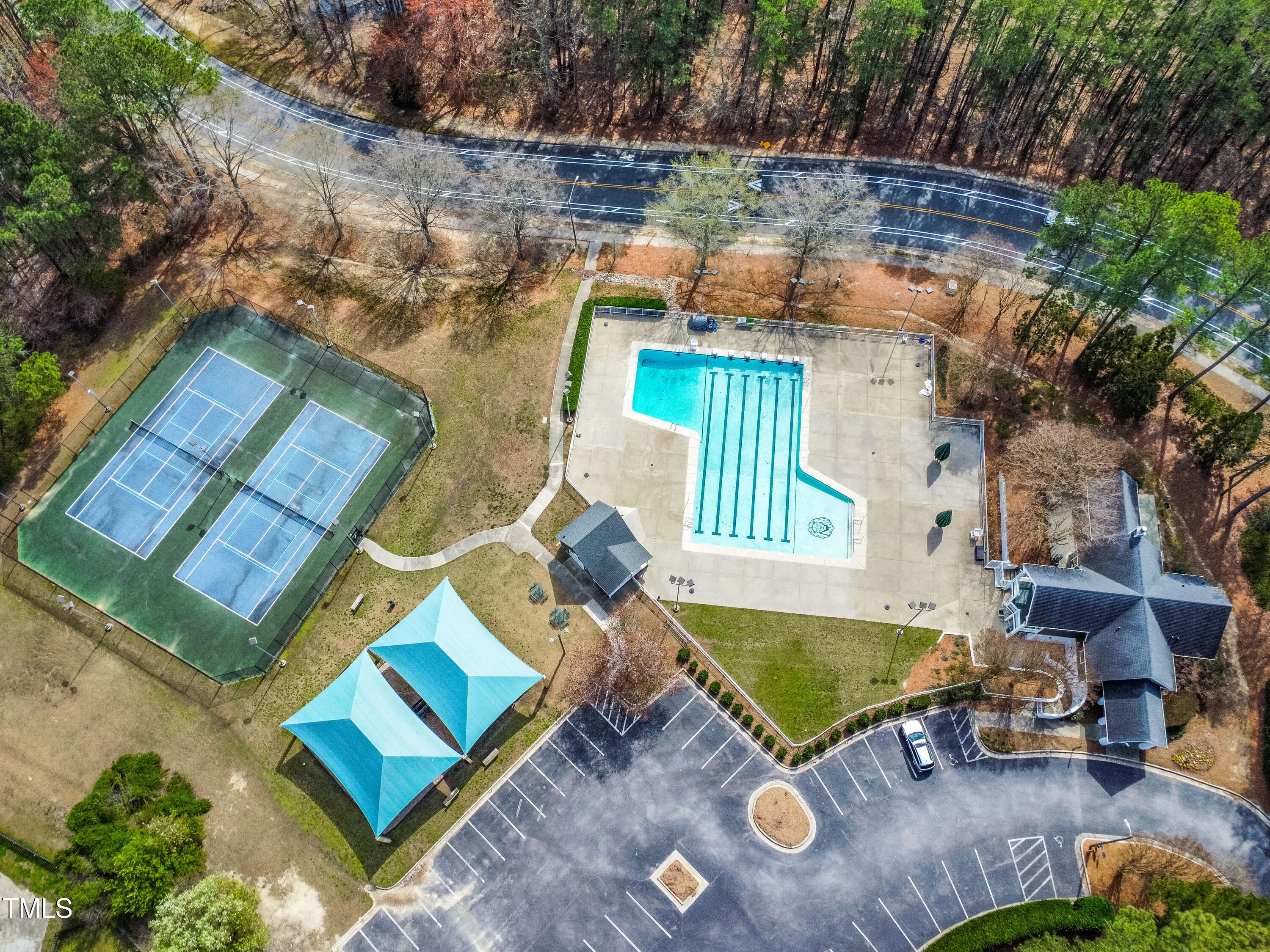 4941 Royal Adelaide Way Raleigh, NC 27604 - Photo 39 of 42 dji_fly_20250320_121228_846_174248797309