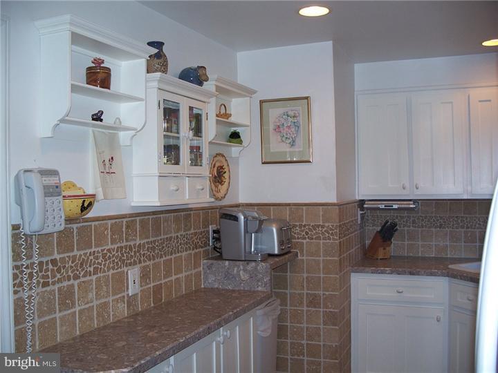 766 Oakview Road Ardmore, PA 19003 - Photo 17 of 25 Kitchen