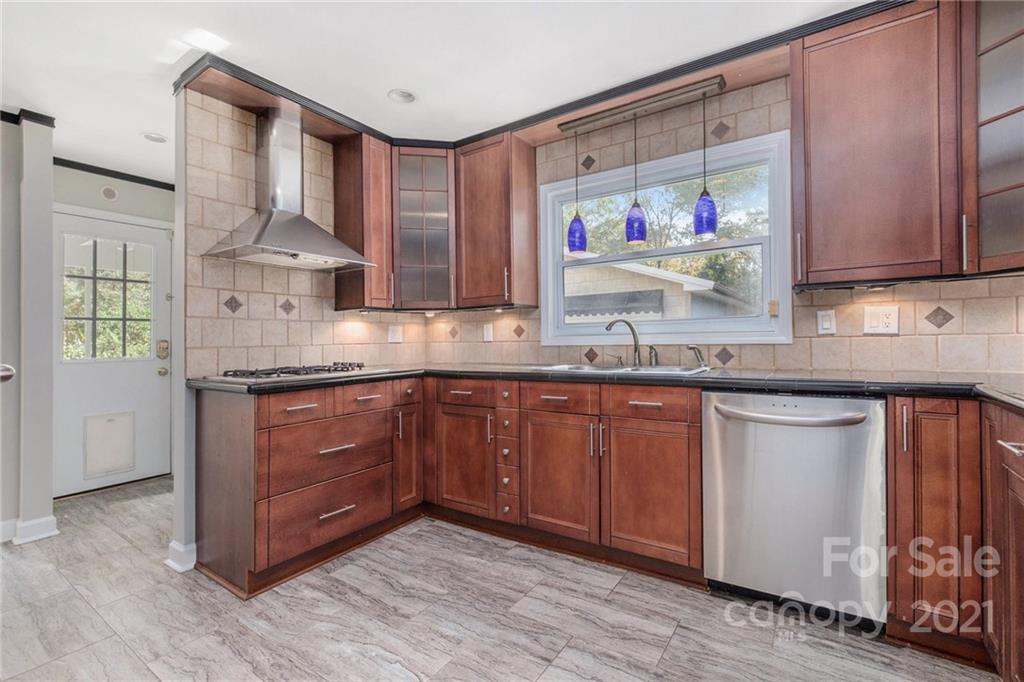971 Burrage Road Northeast Concord, NC 28025 - Photo 6 of 25 Gallery Image 6