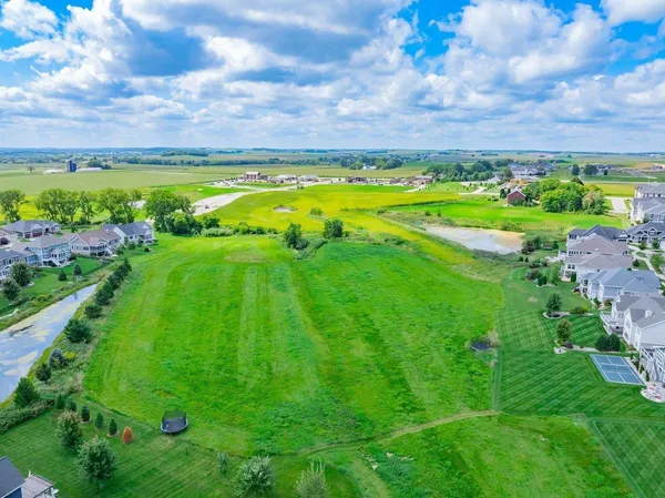 $1,195,000 | 1105 Guinness Street, Waunakee, WI 53597