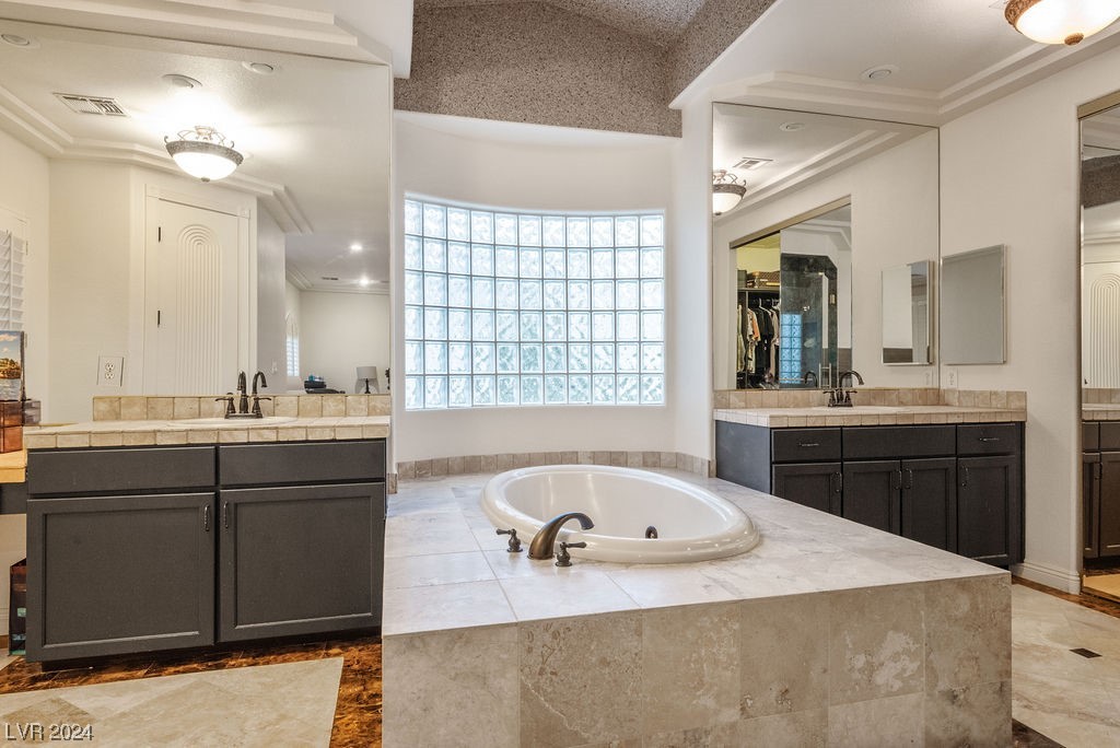 9813 Edgeview Place Las Vegas, NV 89134 - Photo 38 of 56