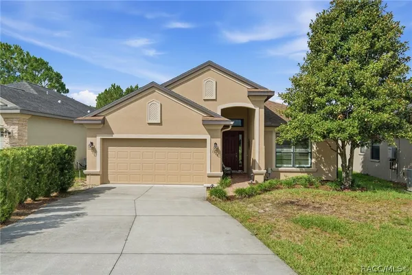 $329,900 | 1538 West Sola Vista Path, Lecanto, FL 34461