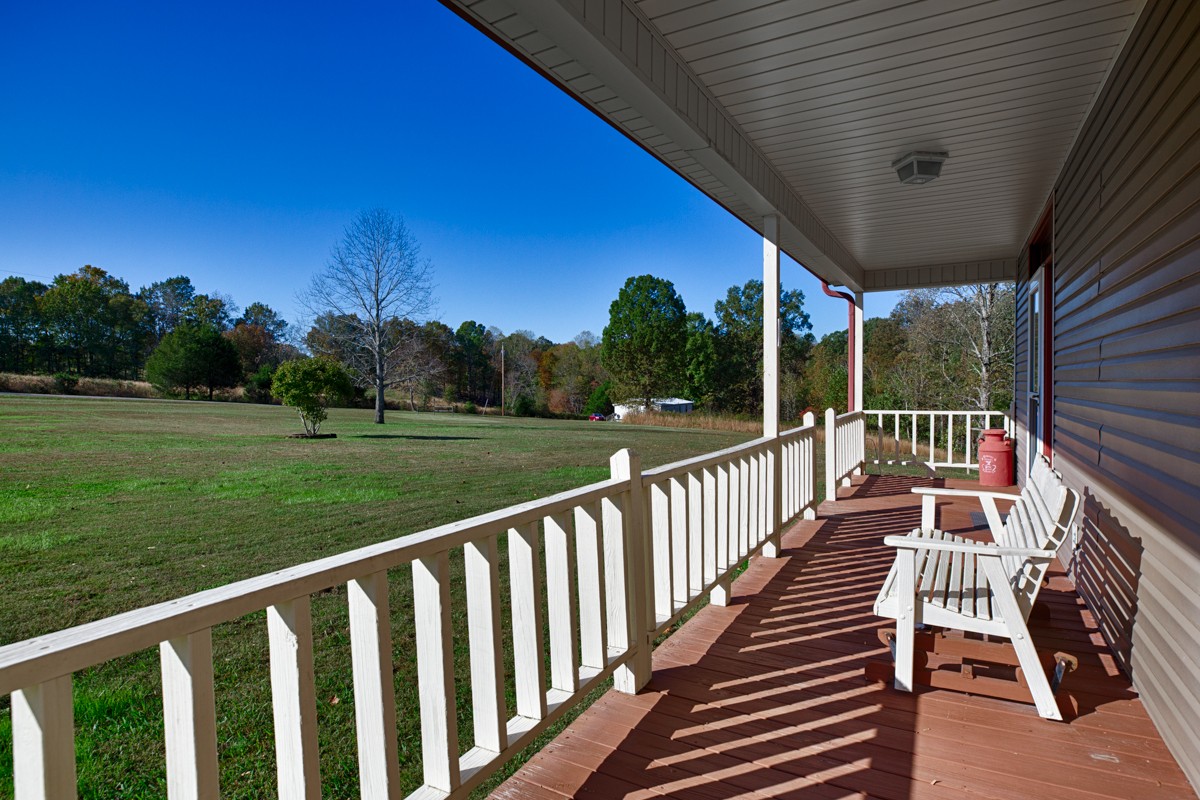 1997 Nancy Green Ridge Road Prospect, TN 38477 - Photo 24 of 25 a view of a chairs and deck in the backyard