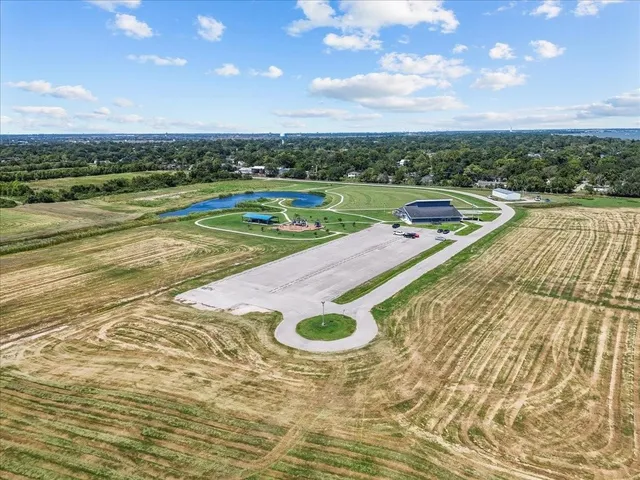 $289,000 | 5111 Bay Lane, Bacliff, TX 77518