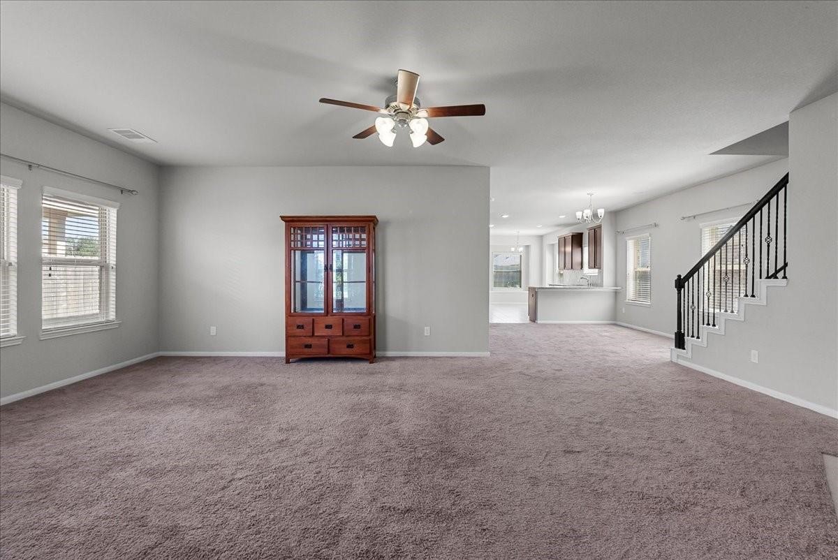 5111 Bay Lane Bacliff, TX 77518 - Photo 6 of 37 a view of empty room with windows
