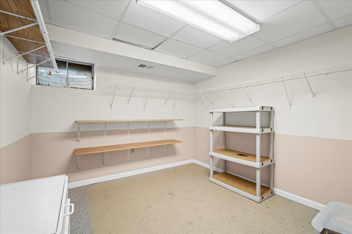 3815 Cheyenne Road Gurnee, IL 60031 - Photo 16 of 23 Gallery Image 16