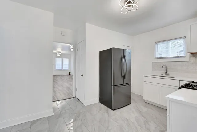 $229,000 | 1011 West 103rd Place, Chicago, IL 60643