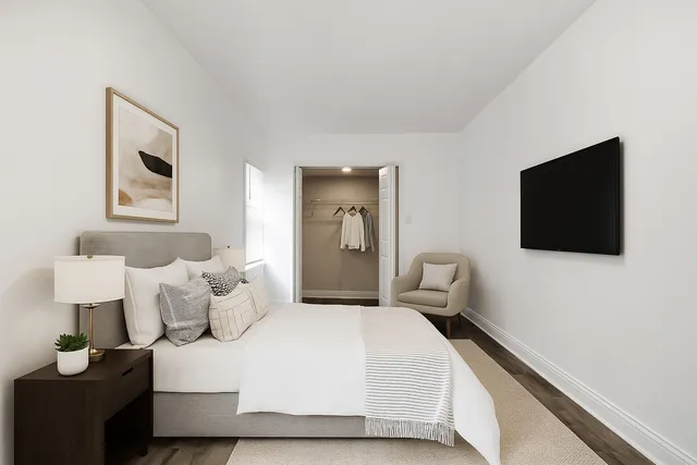 $229,000 | 1011 West 103rd Place, Chicago, IL 60643