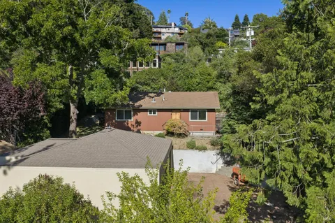 $995,000 | 552 Shoreline Highway, Mill Valley, CA 94941