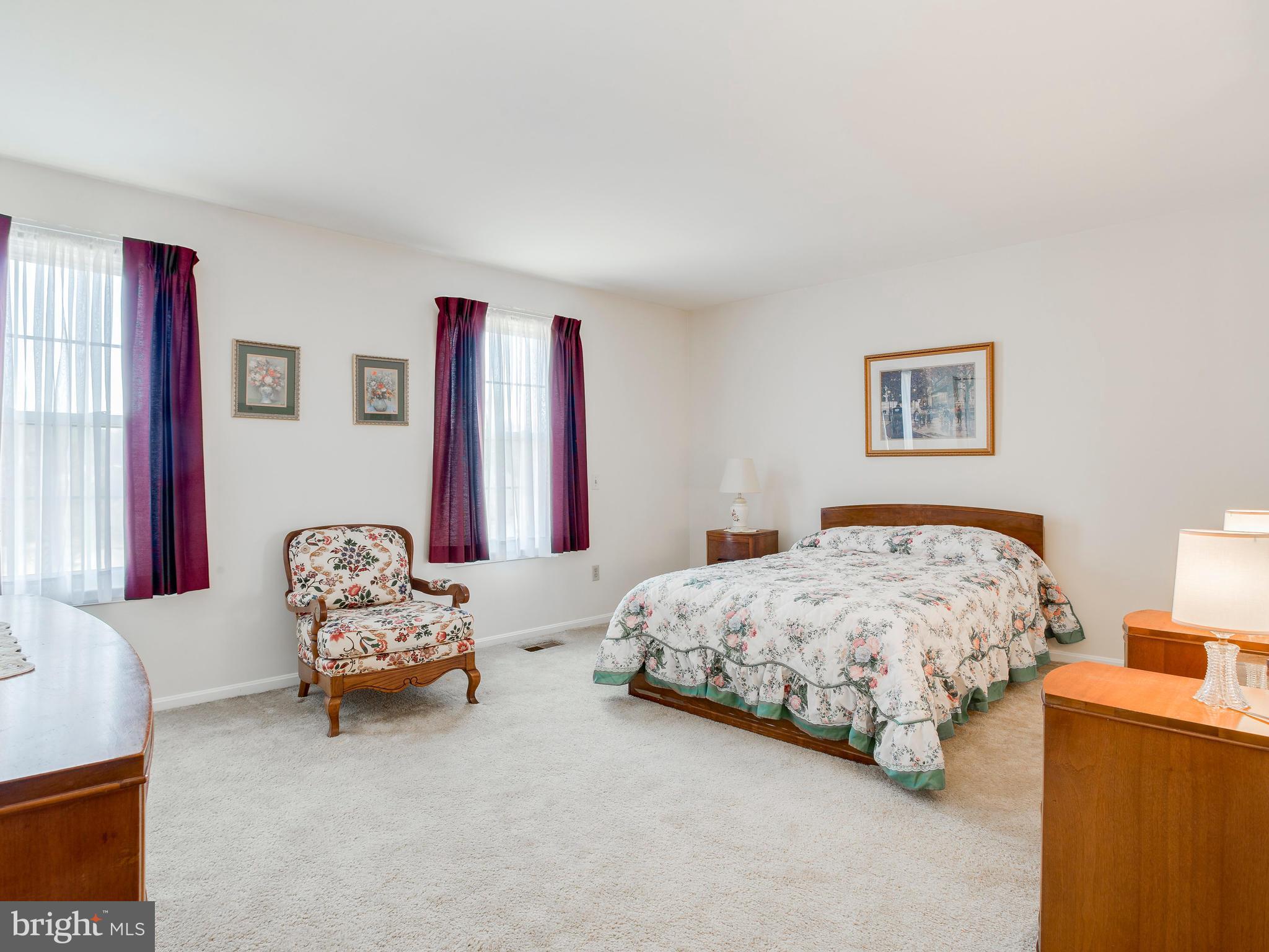 9400 Oak White Road Baltimore, MD 21236 - Photo 23 of 30 2nd Bedroom