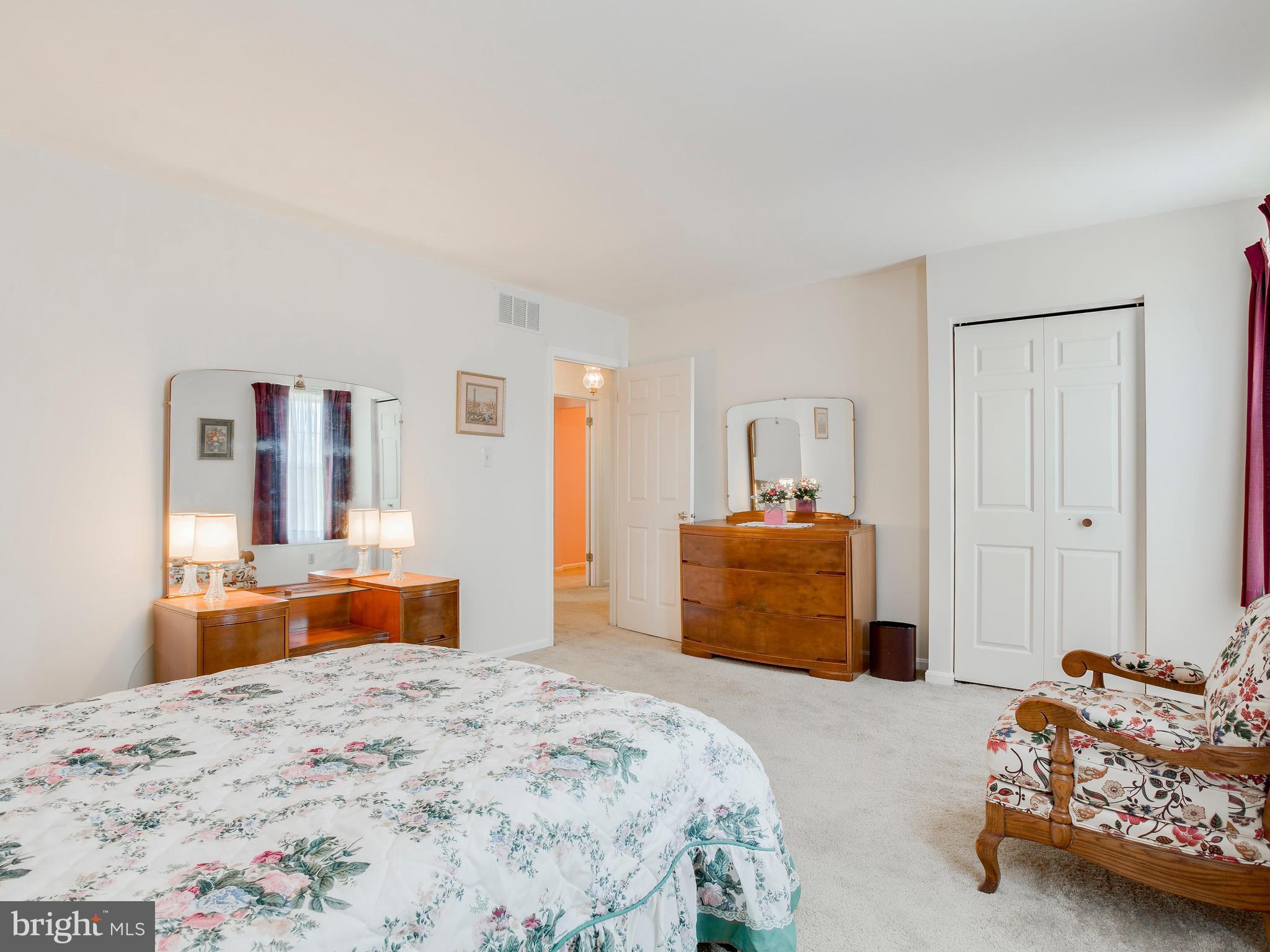 9400 Oak White Road Baltimore, MD 21236 - Photo 24 of 30 2nd Bedroom
