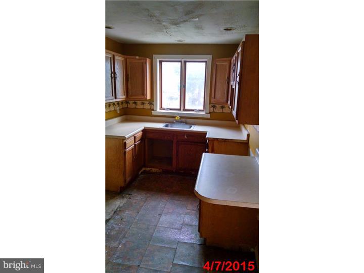 3024 Alabama Road Camden, NJ 08104 - Photo 6 of 12