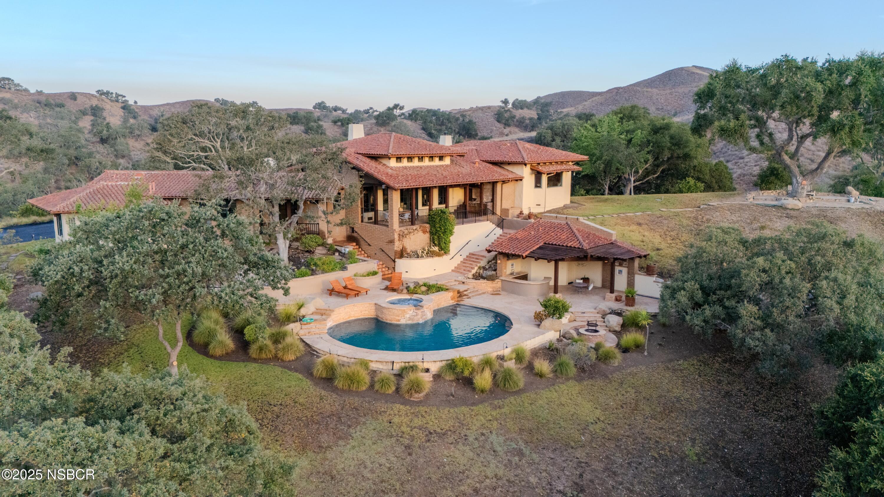 DJI_20250805064359_0250_D