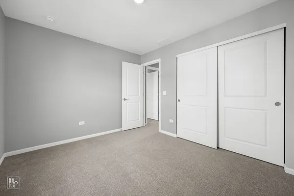 $3,095 | 223-231 Lakeshore Drive, Unit 231, Oswego, IL 60543