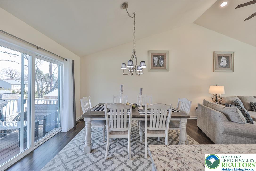 1031 Decatur Street Bethlehem, PA 18017 - Photo 16 of 68