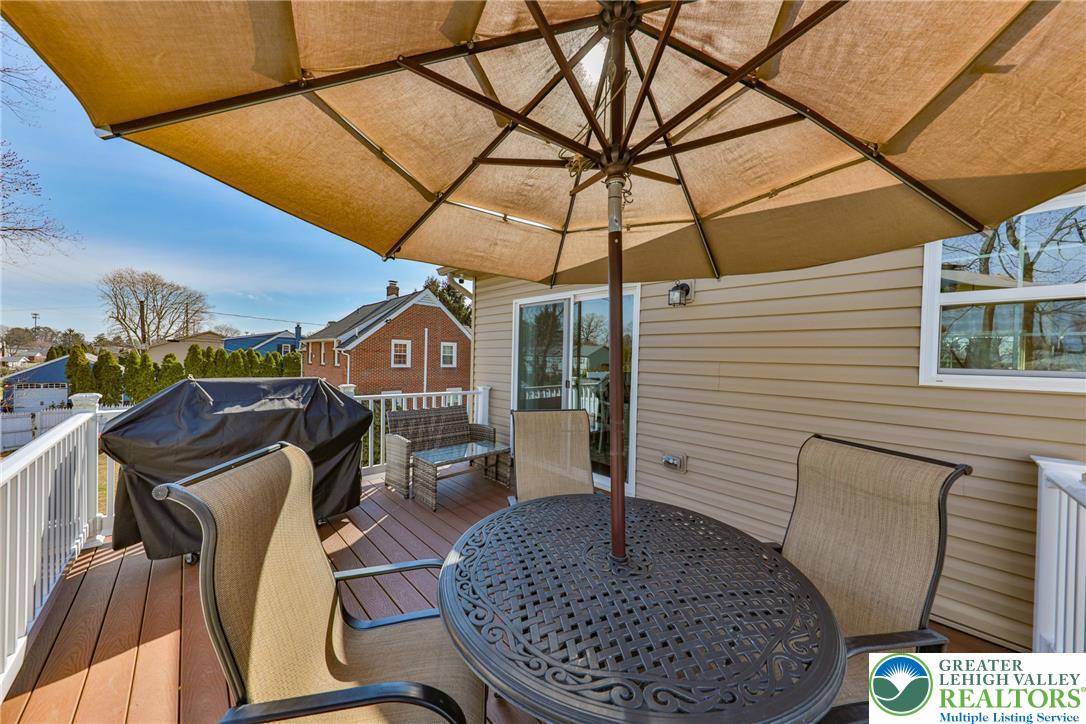 1031 Decatur Street Bethlehem, PA 18017 - Photo 20 of 68