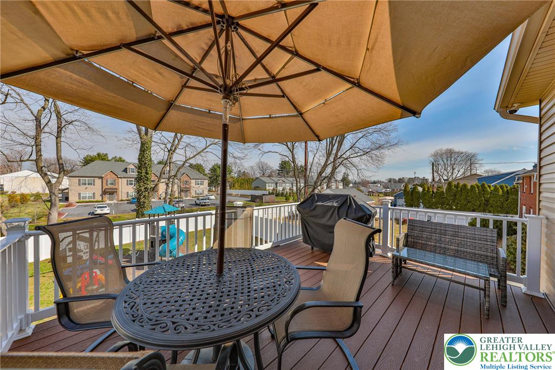 1031 Decatur Street Bethlehem, PA 18017 - Photo 22 of 68