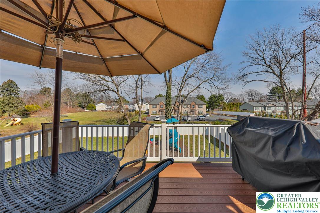 1031 Decatur Street Bethlehem, PA 18017 - Photo 23 of 68