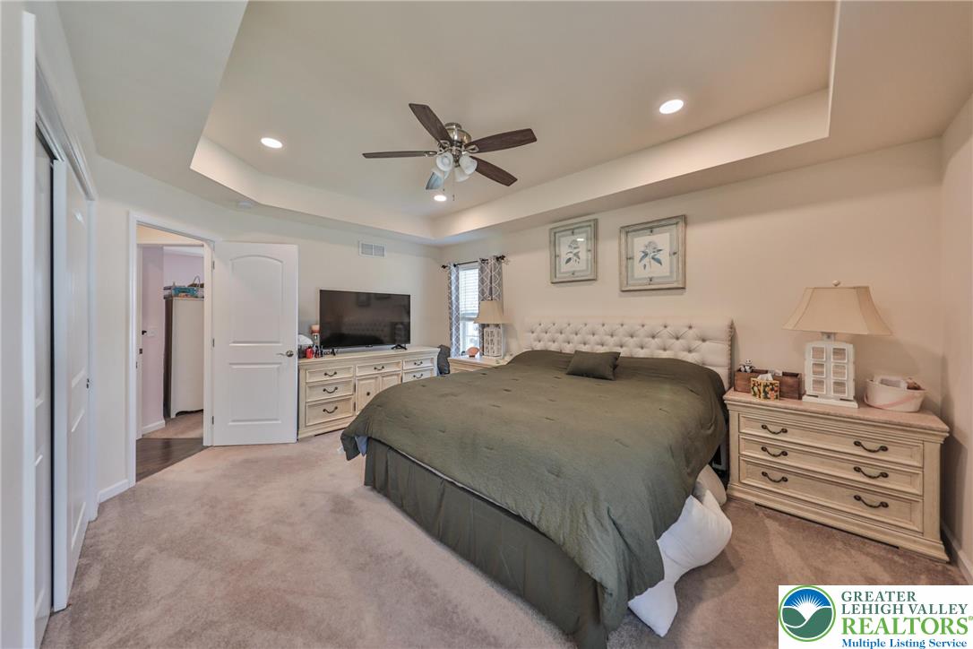 1031 Decatur Street Bethlehem, PA 18017 - Photo 25 of 68