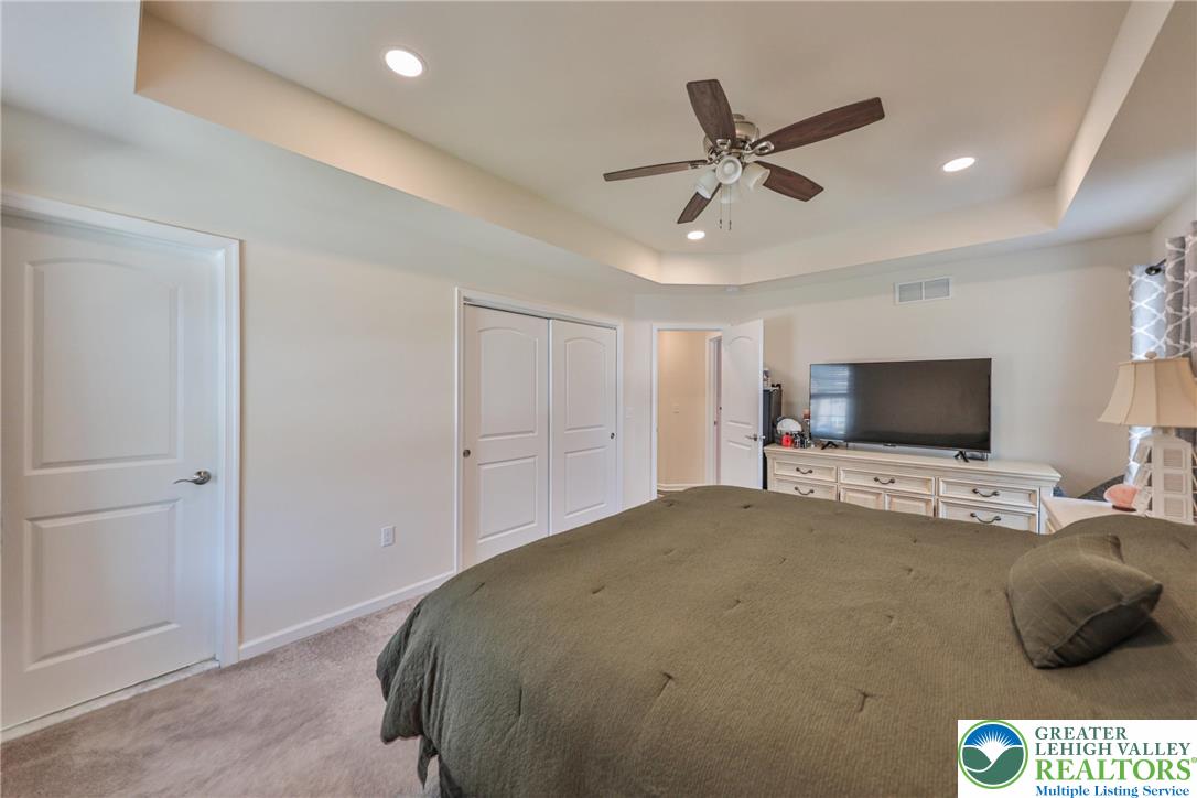 1031 Decatur Street Bethlehem, PA 18017 - Photo 26 of 68