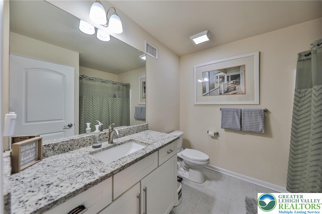 1031 Decatur Street Bethlehem, PA 18017 - Photo 33 of 68