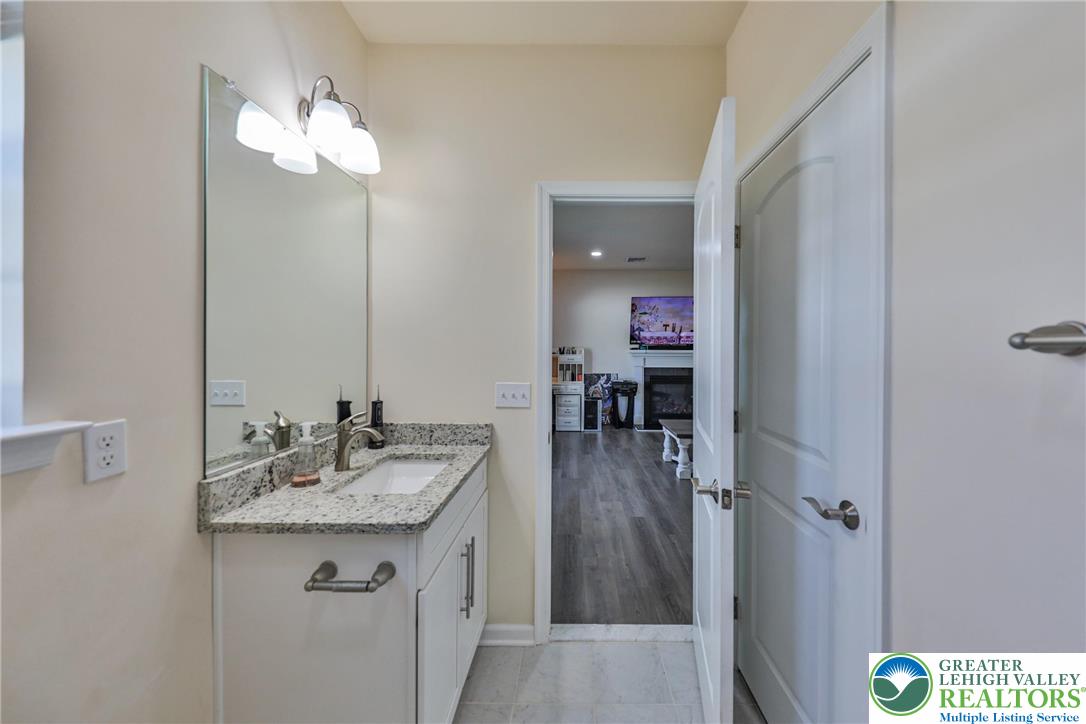 1031 Decatur Street Bethlehem, PA 18017 - Photo 54 of 68