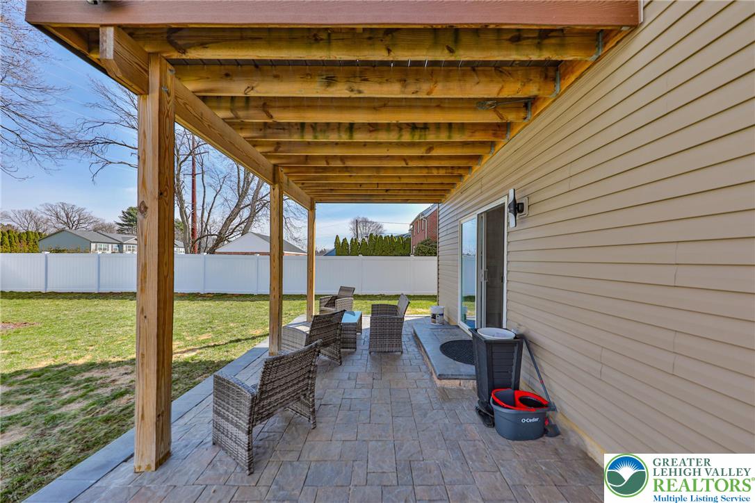 1031 Decatur Street Bethlehem, PA 18017 - Photo 58 of 68