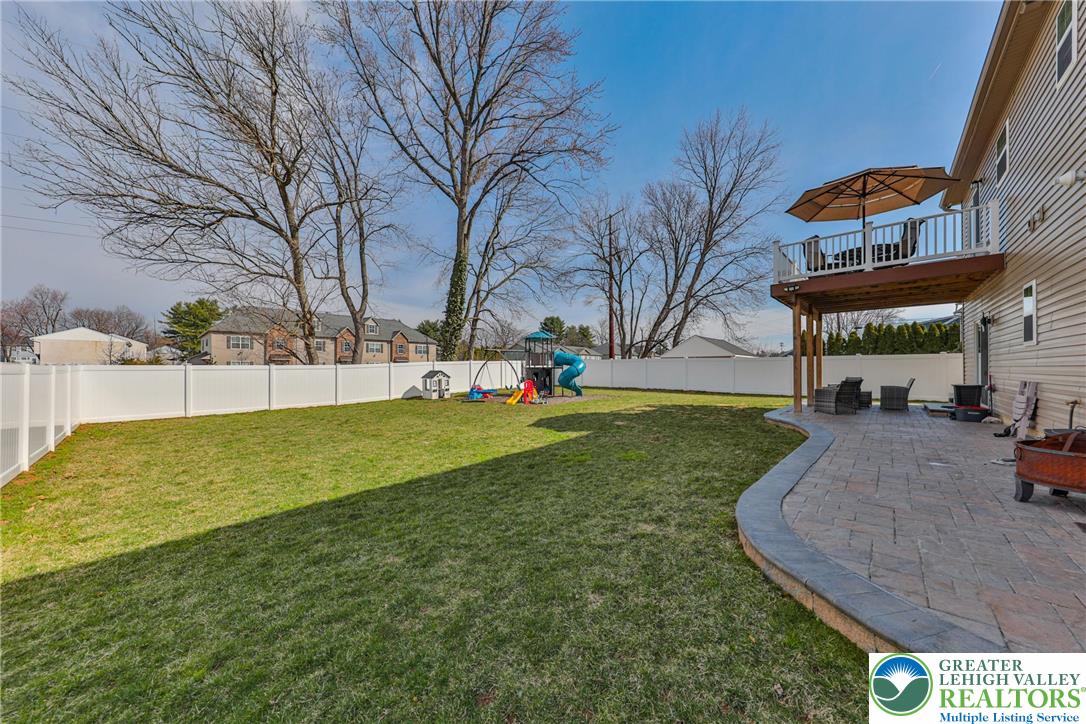 1031 Decatur Street Bethlehem, PA 18017 - Photo 60 of 68