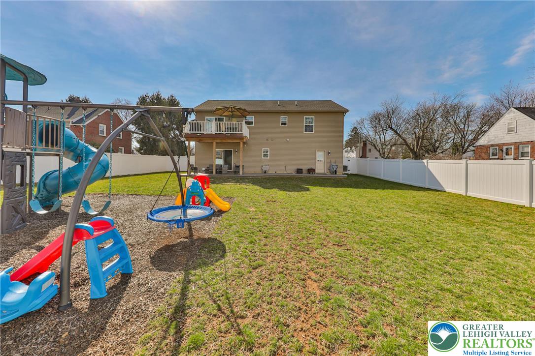 1031 Decatur Street Bethlehem, PA 18017 - Photo 64 of 68