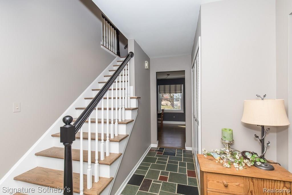 1865 Fair Oak Court Rochester Hills, MI 48309 - Photo 14 of 31
