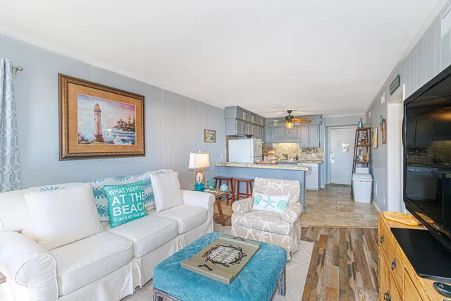 $315,000 | 5601 North Ocean Boulevard, Unit E213, Myrtle Beach, SC 29577