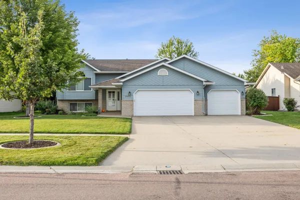 $449,000 | 3018 36th Avenue South, Fargo, ND 58104