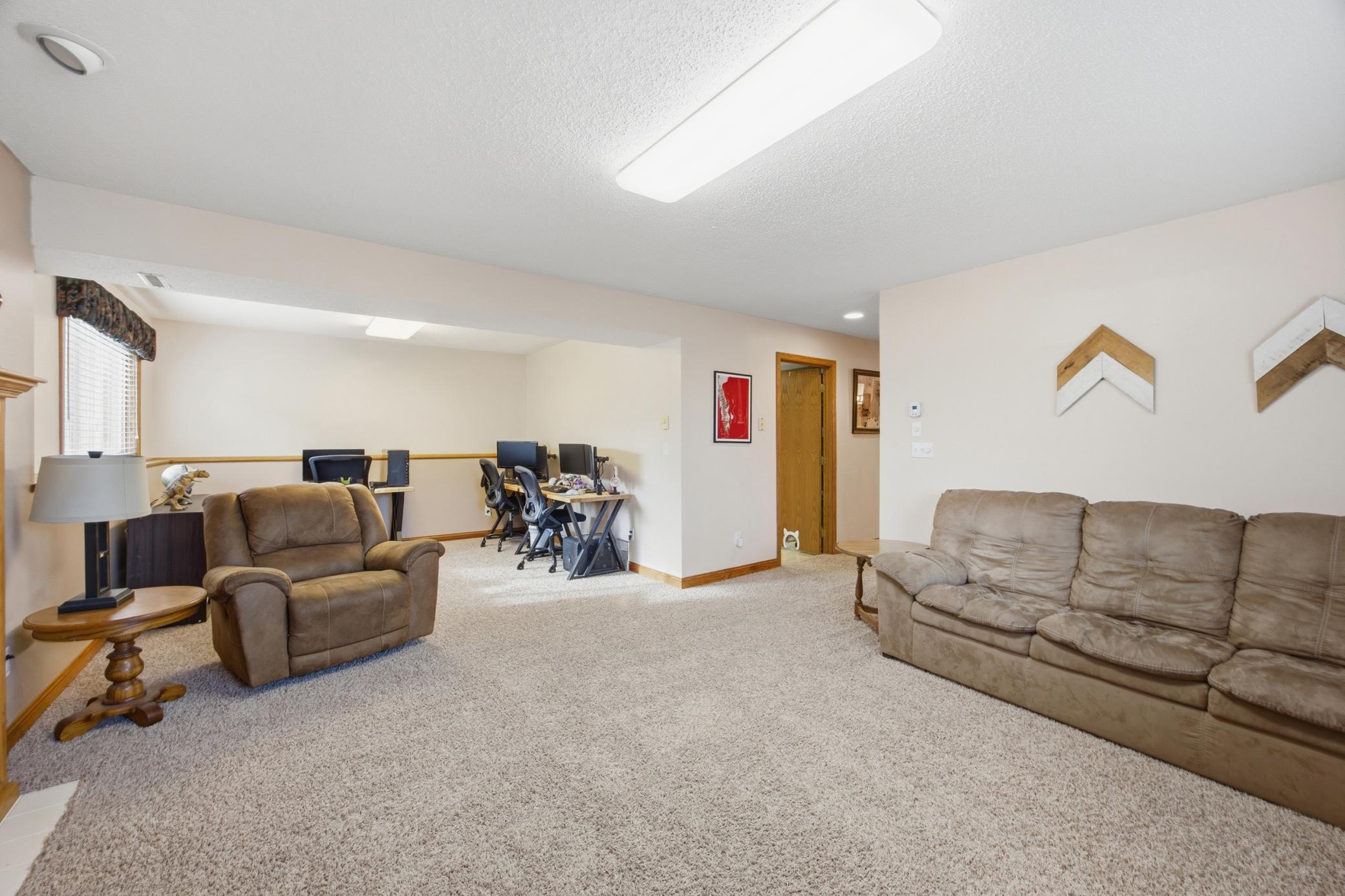 3018 36th Avenue South Fargo, ND 58104 - Photo 30 of 48