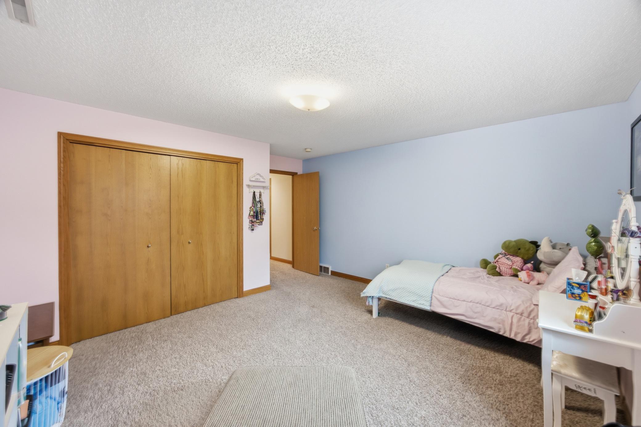 3018 36th Avenue South Fargo, ND 58104 - Photo 37 of 48