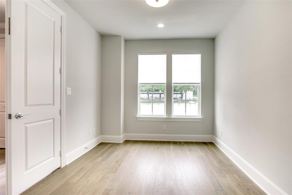 5469 Patterson Court Irving, TX 75039 - Photo 12 of 39 Image of actual unit.