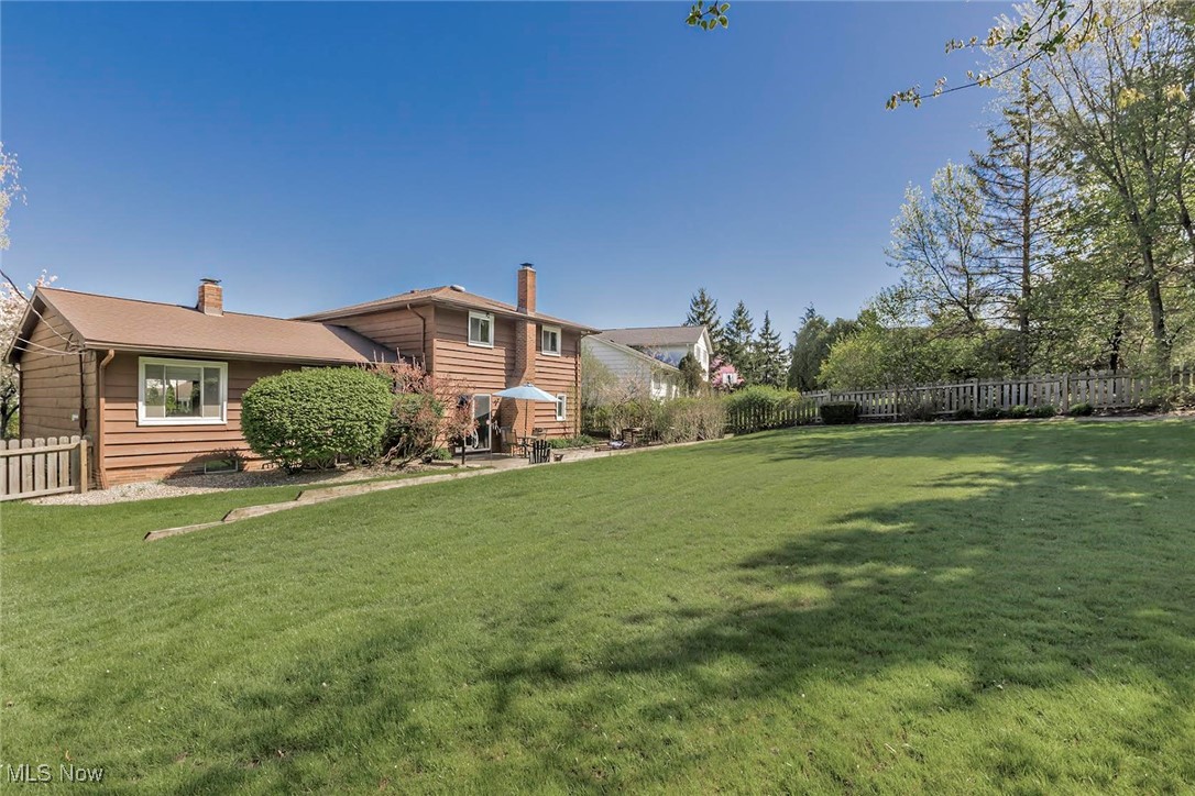 25216 Hazelmere Road Beachwood, OH 44122 - Photo 7 of 40 Gallery Image 7