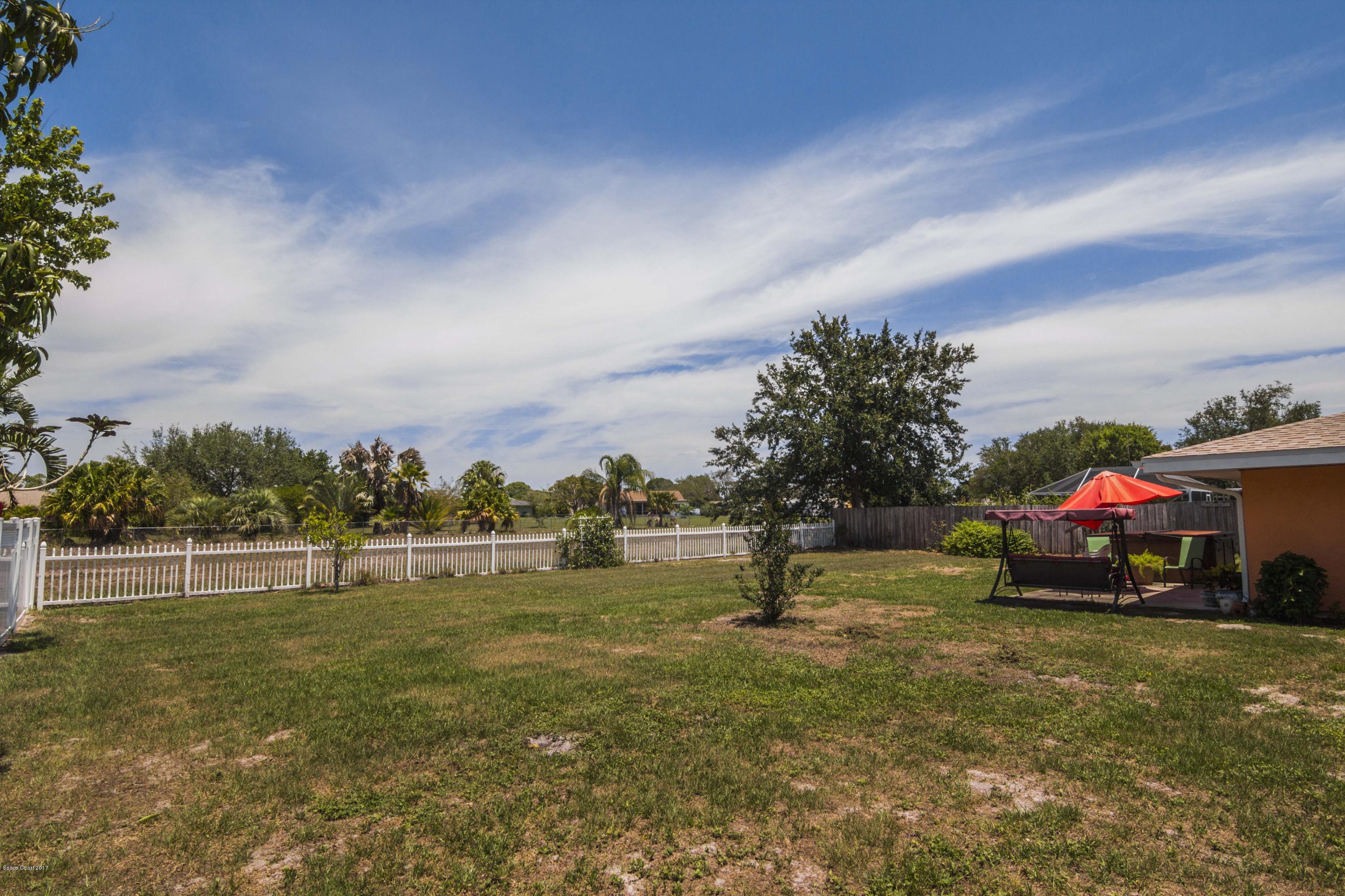 905 Riviera Drive Northeast Palm Bay, FL 32905 - Photo 19 of 21 a view of outdoor space with city view