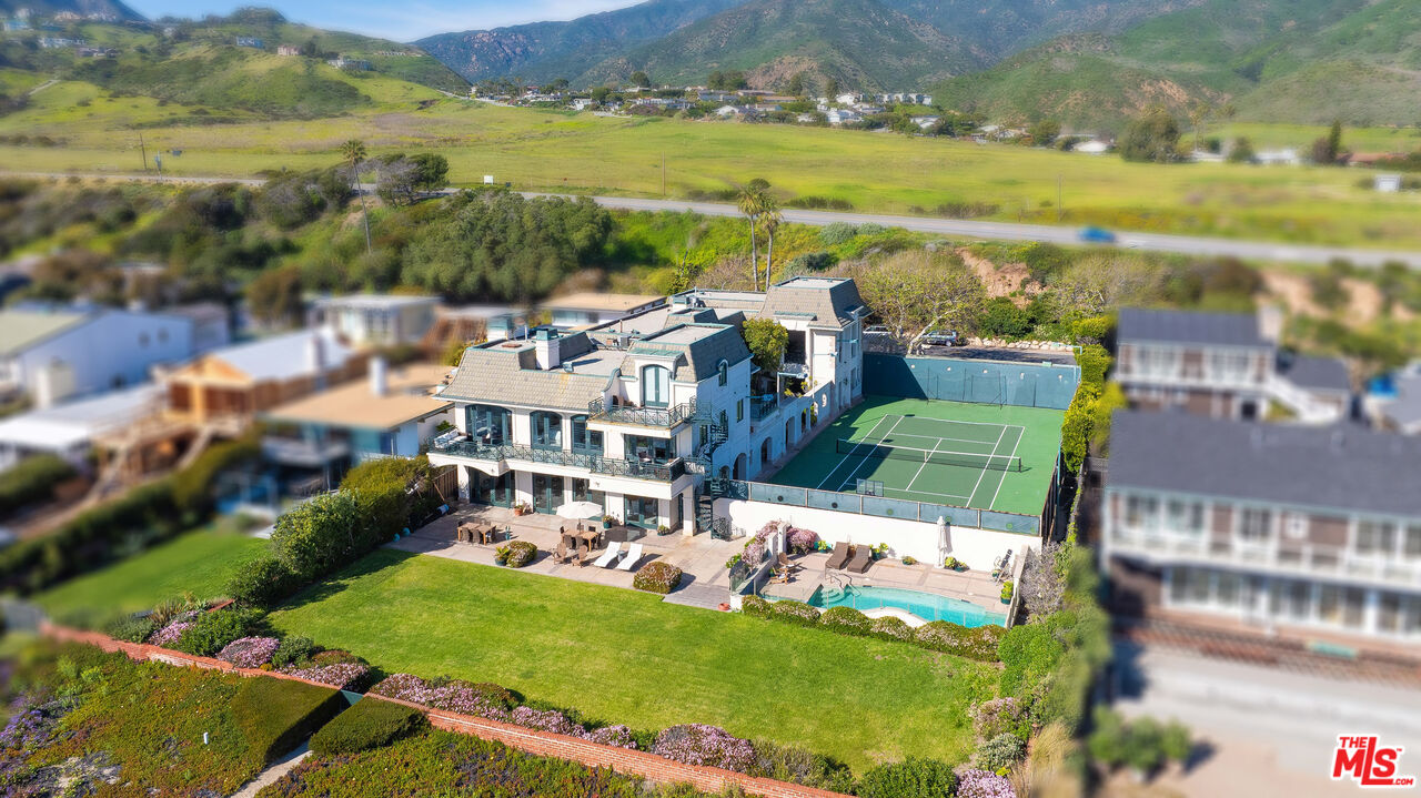 0 Broad Beach Road Malibu, CA 90265 - Photo 51 of 54 an aerial view of a house with a garden and lake view