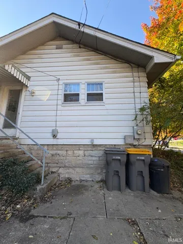 $395,000 | 810 North Walnut Street, Bloomington, IN 47404