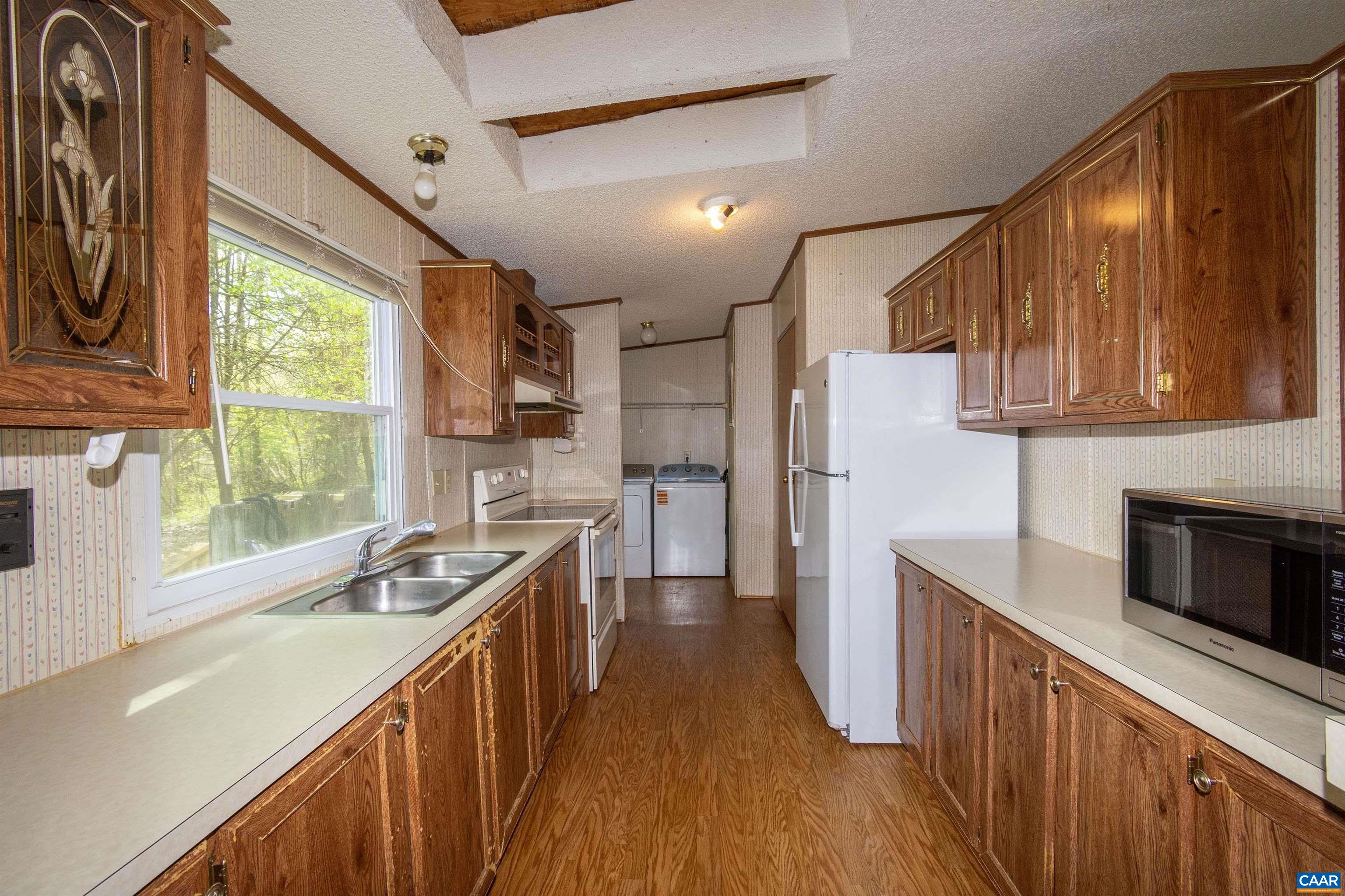 14426 Cross County Road Mineral, VA 23117 - Photo 6 of 29