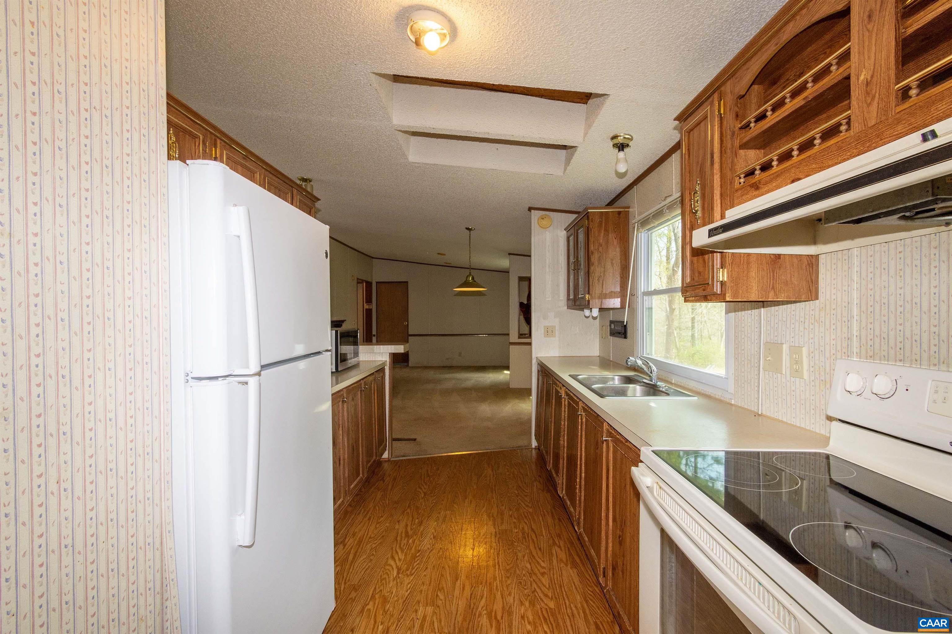 14426 Cross County Road Mineral, VA 23117 - Photo 8 of 29