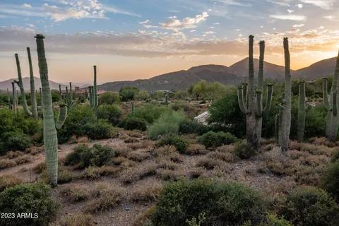 $1,900,000 | 41927 North Saguaro Forest Drive, Unit 107, Scottsdale, AZ 85262
