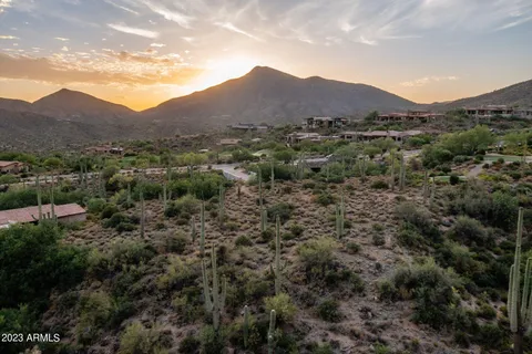 $1,900,000 | 41927 North Saguaro Forest Drive, Unit 107, Scottsdale, AZ 85262