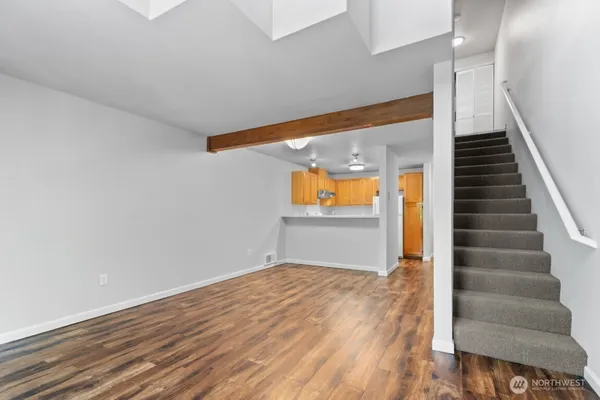 $2,300 | 1455 East Harrison Street, Unit C6, Seattle, WA 98112