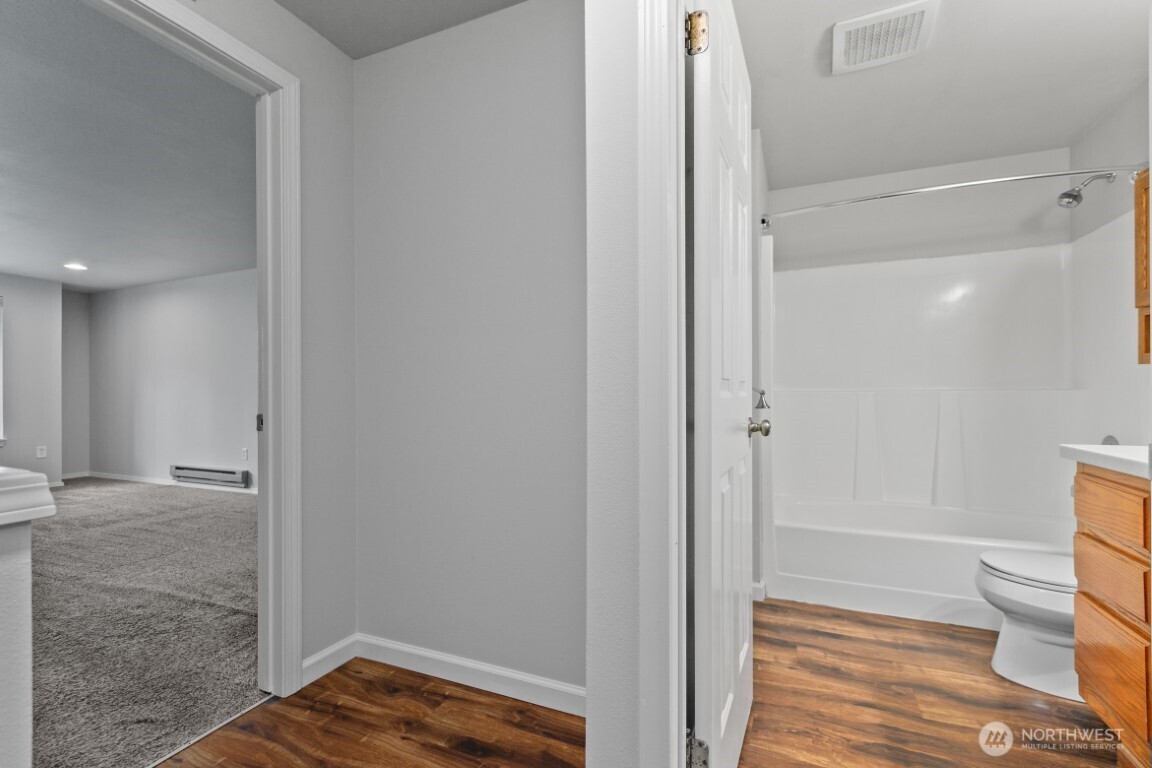 1455 East Harrison Street, Unit C6 Seattle, WA 98112 - Photo 19 of 24