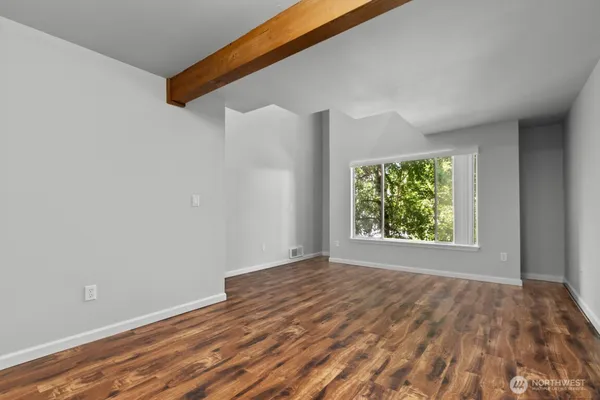 $2,300 | 1455 East Harrison Street, Unit C6, Seattle, WA 98112
