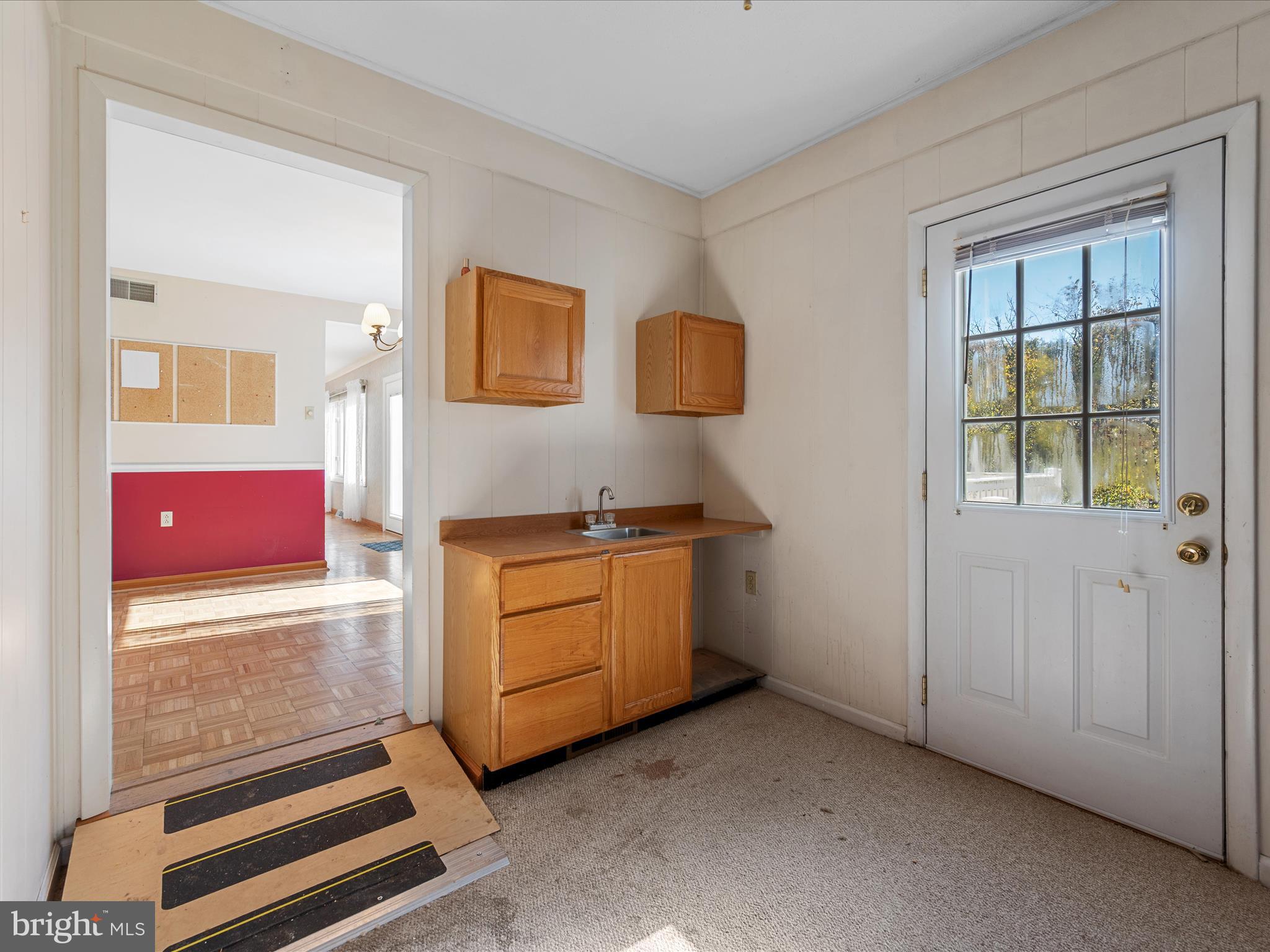 128 Longcroft Road Winchester, VA 22602 - Photo 17 of 41 a room with furniture and window