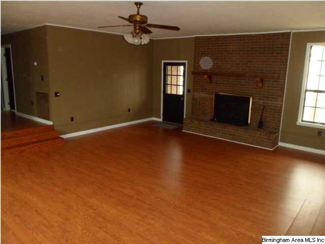 888 Briar Cliff Road Rainbow City, AL 35906 - Photo 14 of 27